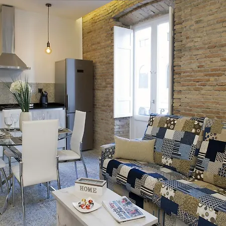 Aurea Apartment *